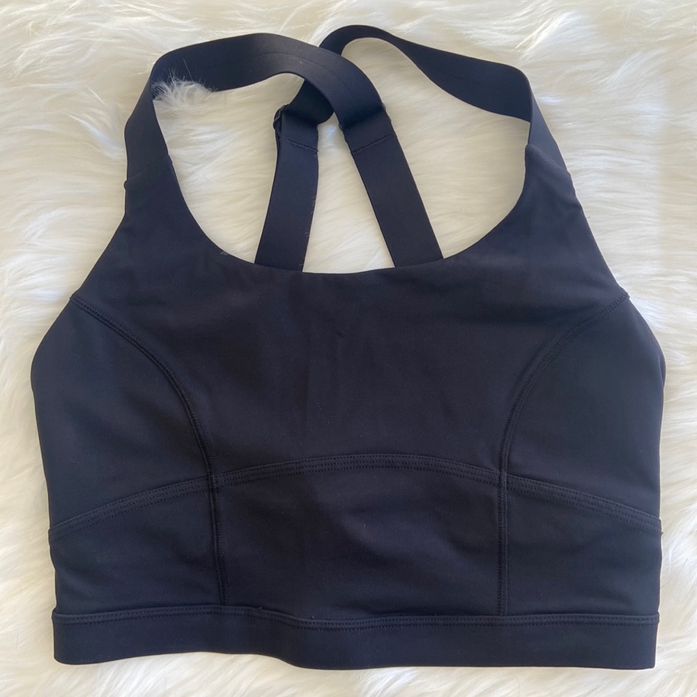 Lululemon sports bra, sz 6